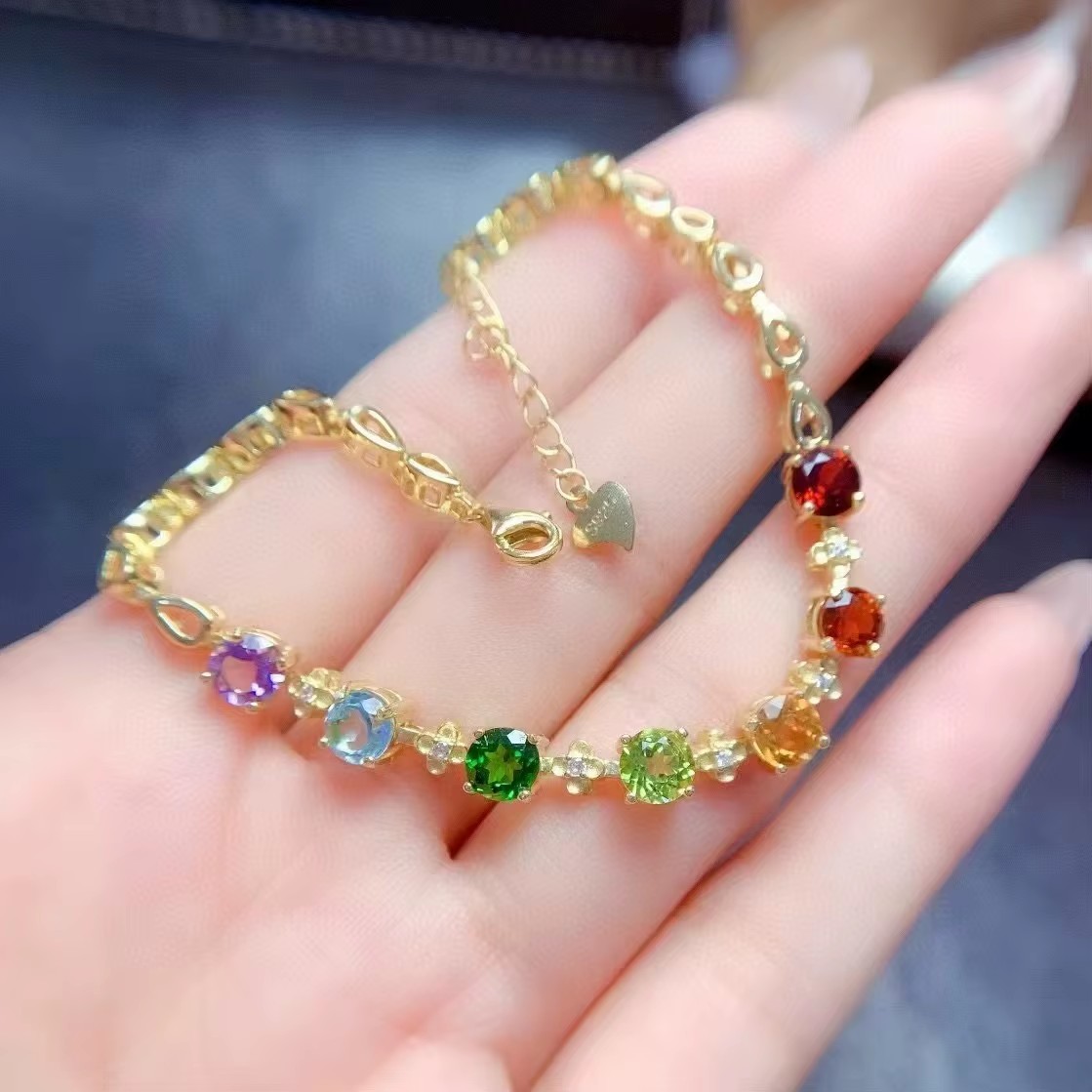 Al Ain Jewelry & Watches Exhibition 2025 - Boutique Sieraden Damesarmband 925 Puur Zilver