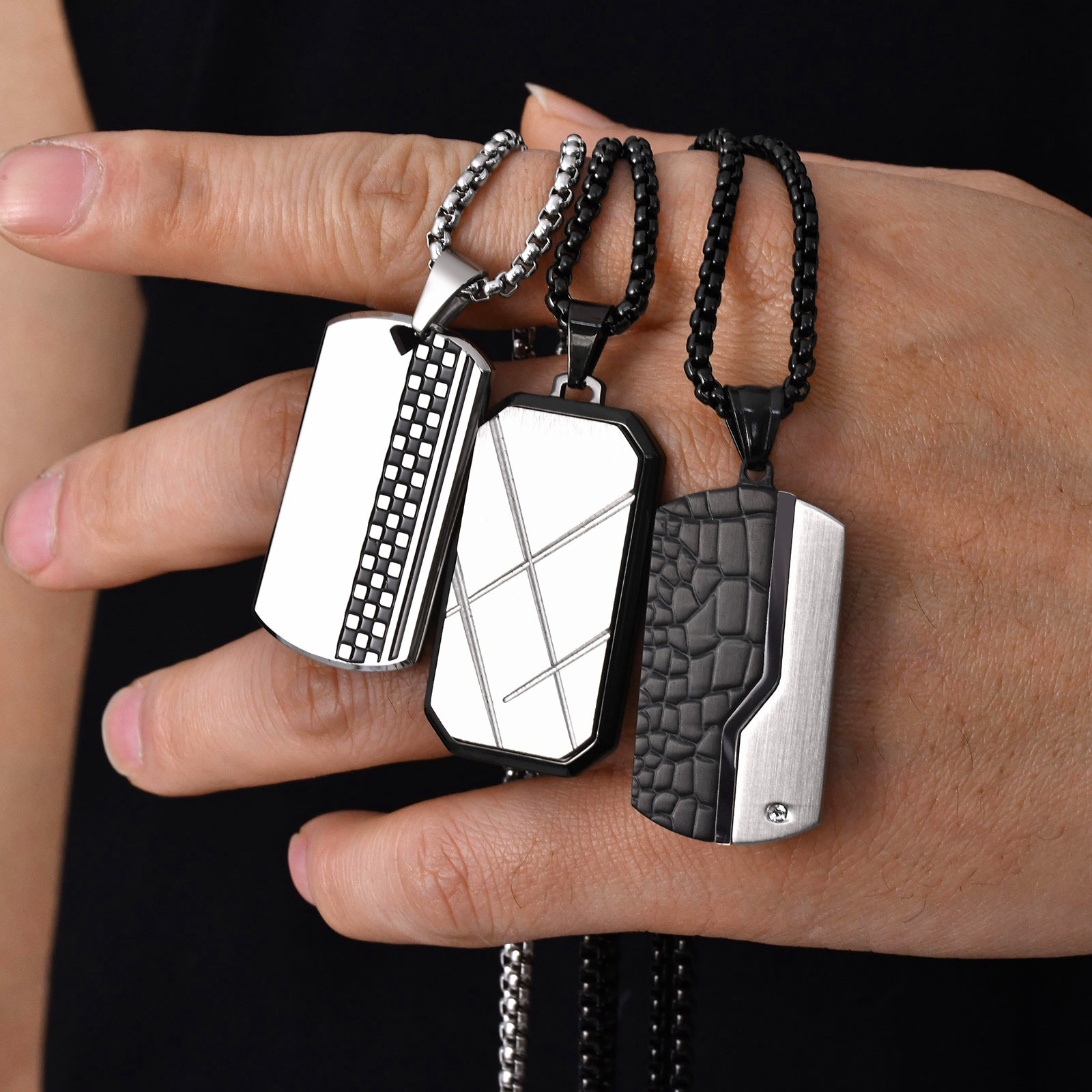 Stijlvolle herenhangerketting, - Mens Dog Tag Necklace recensie en prijs