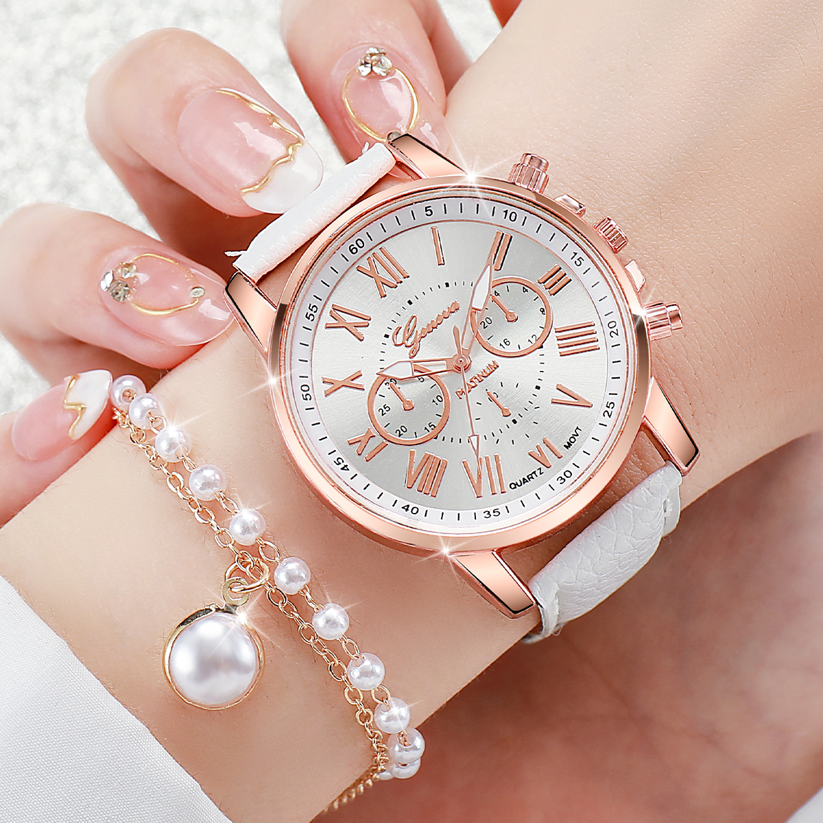 3/5PCS Dameshorloge Mode Roma  - Jewelry Like Watches recensie en prijs