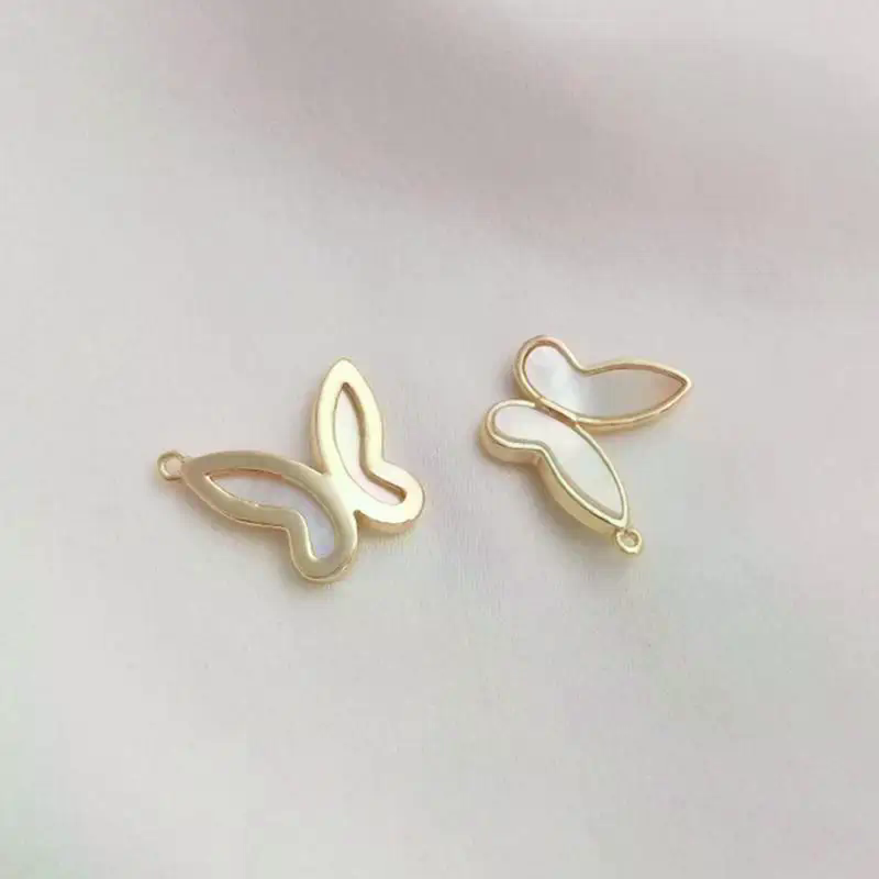 14K goudkleurige ingelegde nat - Butterfly Pendant Necklace recensie en prijs