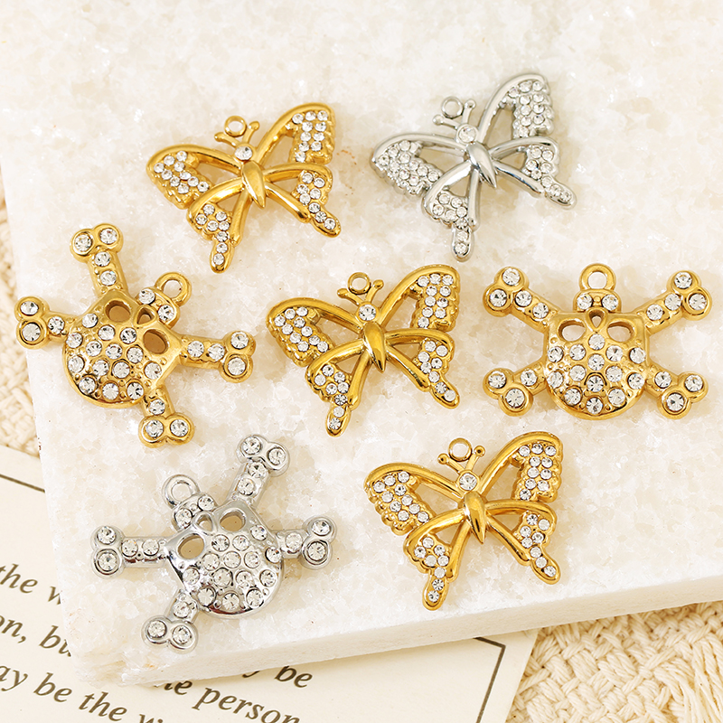 4 stuks roestvrij staal holle  - Butterfly Pendant Necklace recensie en prijs